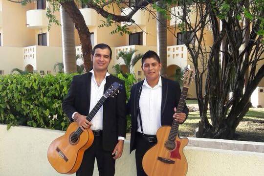 Dúo de guitarra española
