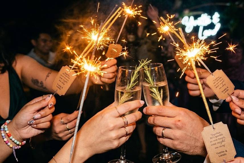Brindis por un nuevo comienzo