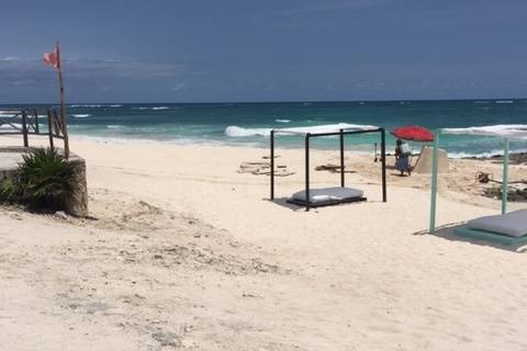 En diferentes lugares