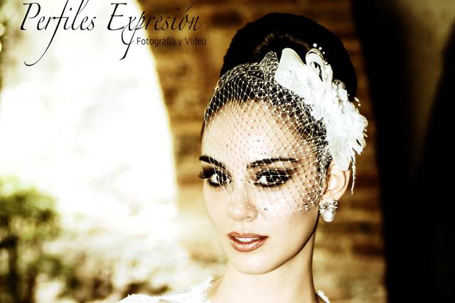 Peinado chongo para novia