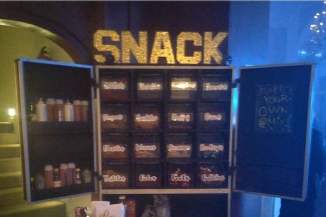 16 cajones de acrílico