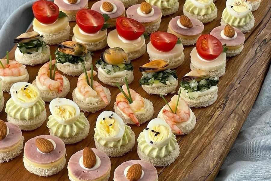 Canapés