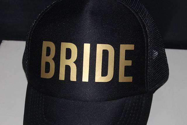 Gorra con vinil textil