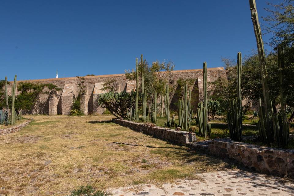 Ex Hacienda El Lobo