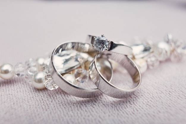 Anillos