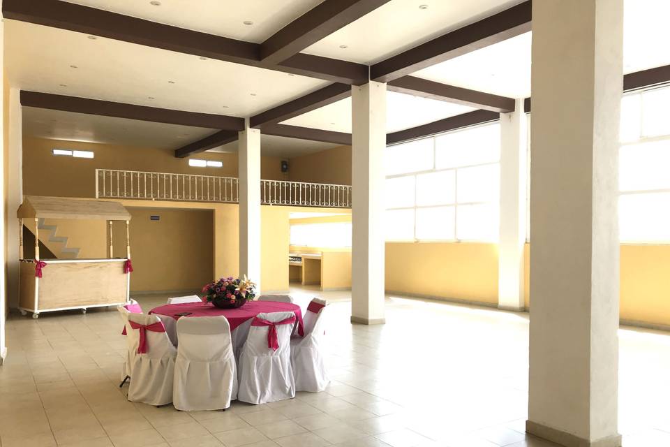 Salón de Eventos Leo - Consulta disponibilidad y precios