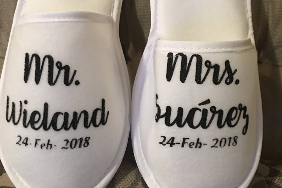 Mr & Mrs