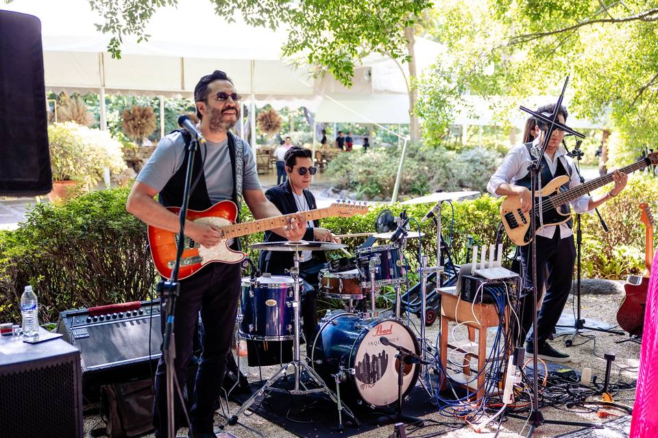 Música en vivo cóctel boda