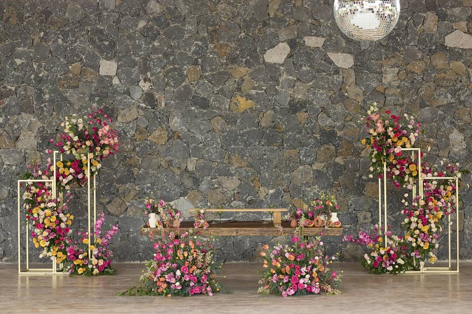 Mesa de novios en Piedra Viva