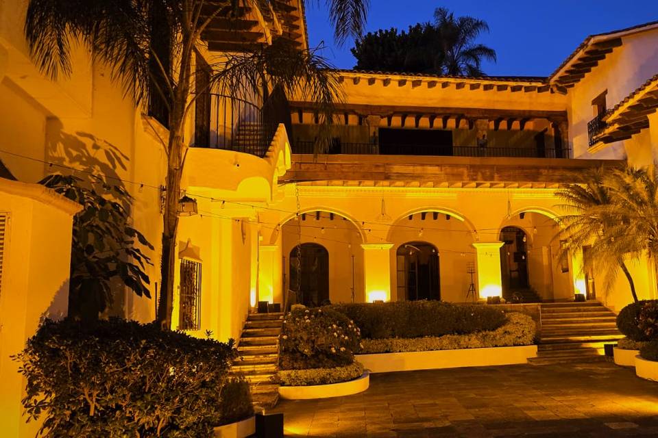 Casa con iluminación