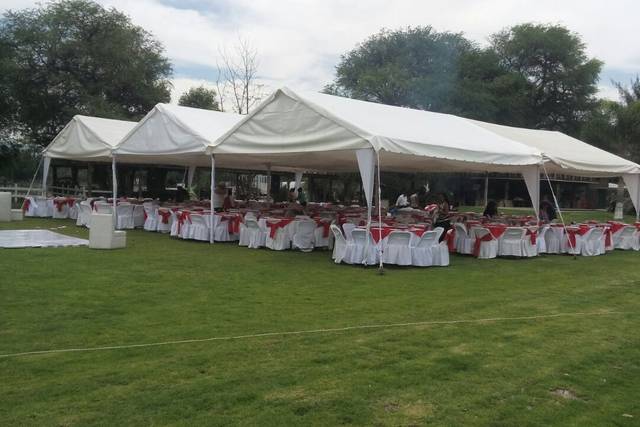 Renta De Carpas En Querétaro. - Renta De Rockolas Querétaro