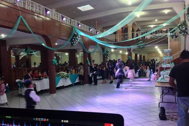 Organizamos su evento