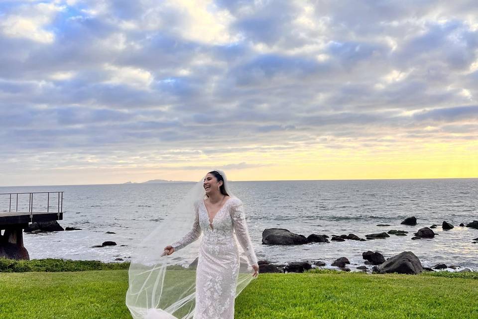 Maquillaje y peinado para novias