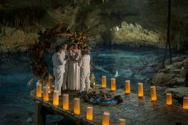 Cenote Taak Bi Ha