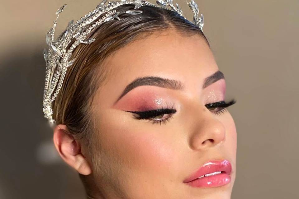 Karla Eligio Makeup
