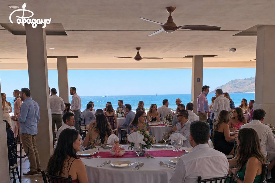 TERRAZA ABIERTA FTE AL MAR