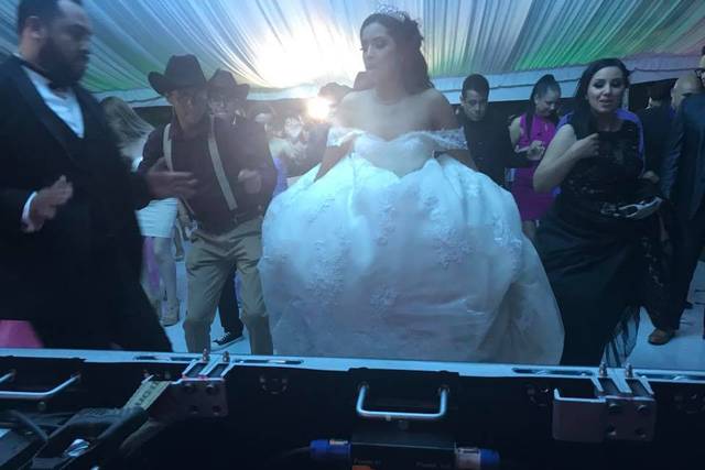 Novia feliz