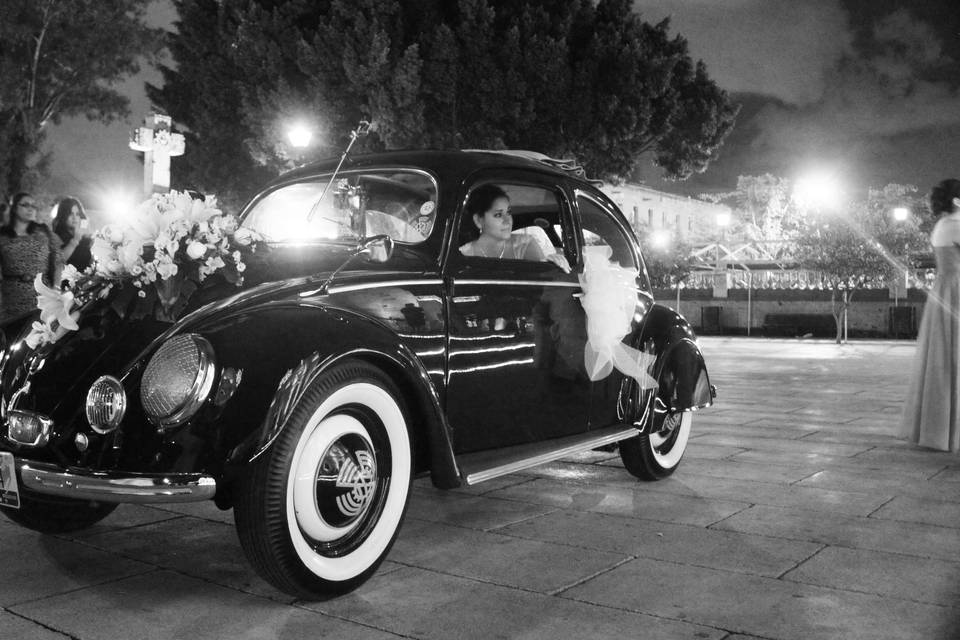 Auto para la boda