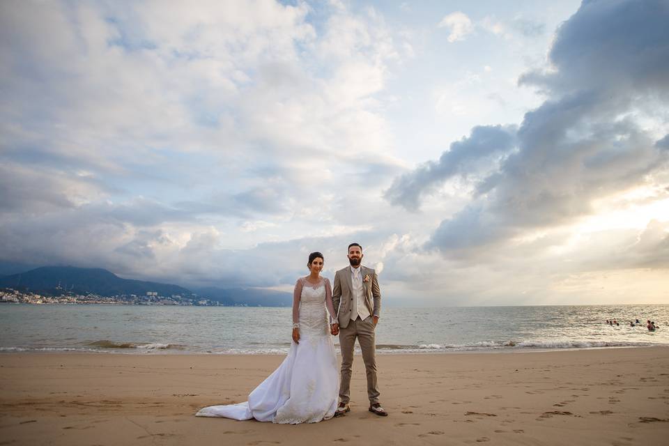 Sesión de novios en playa