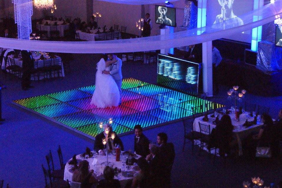 Vals con pista iluminada