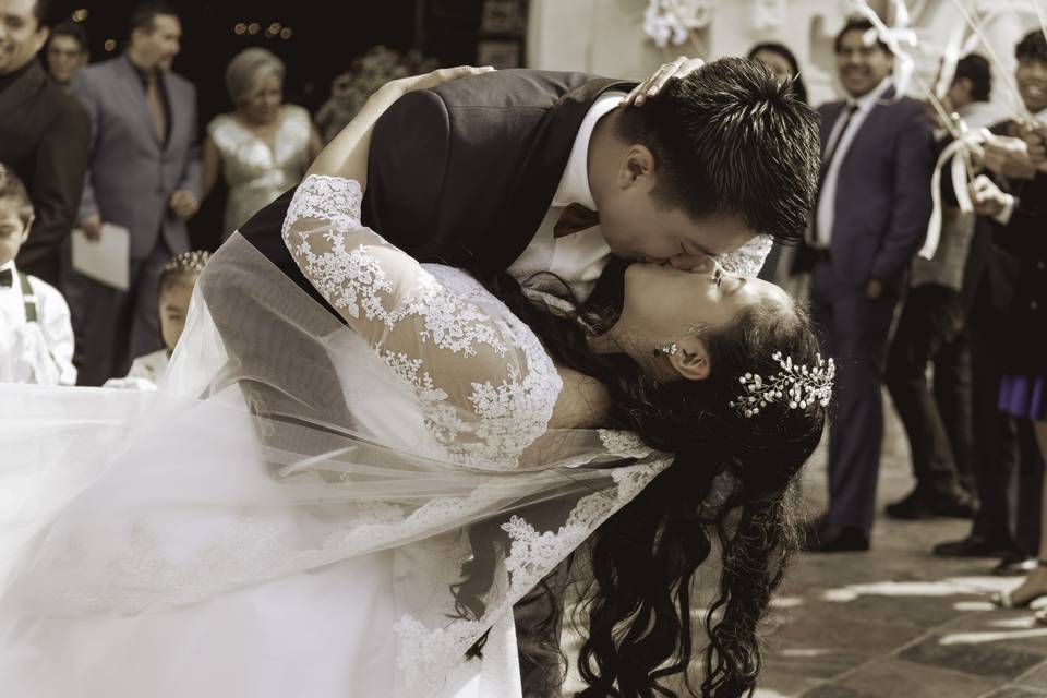 Bodas | Beso de novios