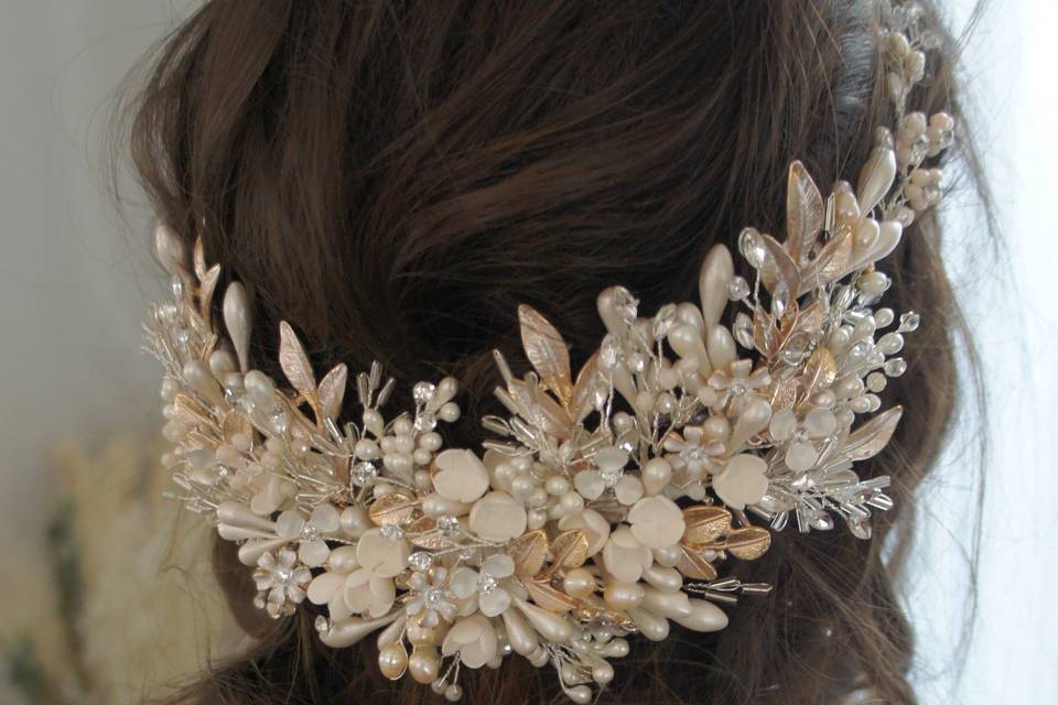 Statement headpiece