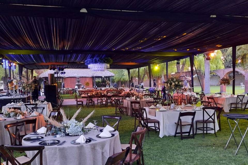 Los Portales Jardín de Eventos