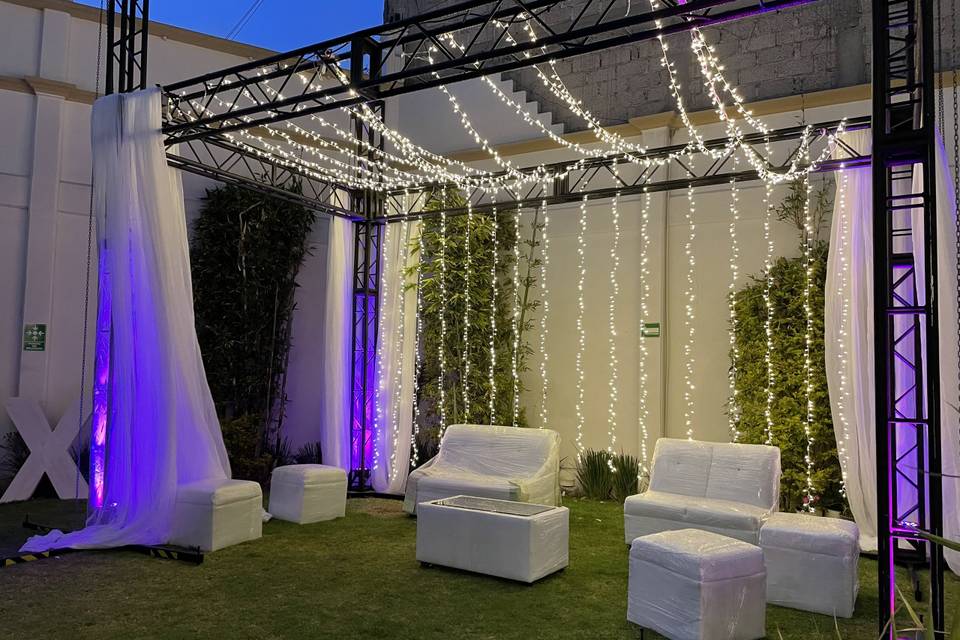 Sala y jardin