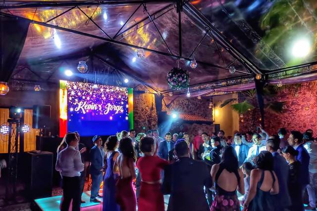 Pista de baile llena