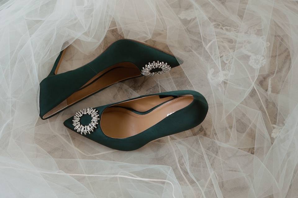 Zapatos verdes elegantes