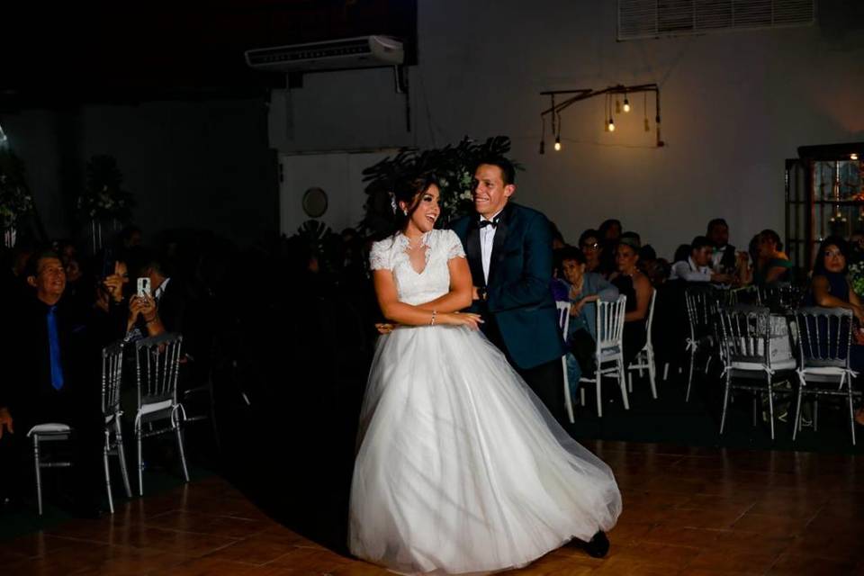 Boda b & jm