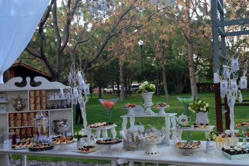 Mesas de dulces y chilitos