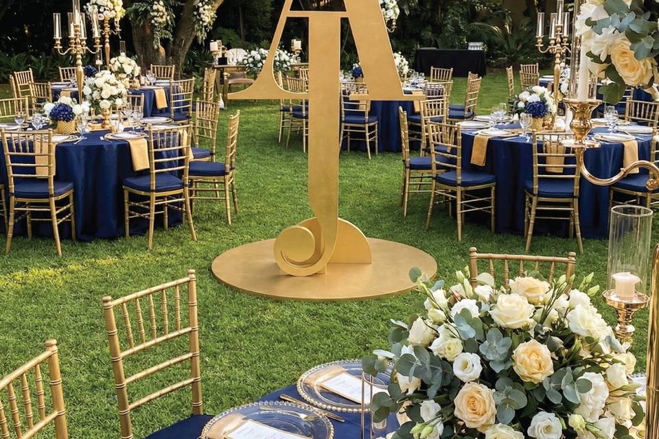 Escultura monograma