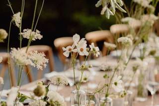 Föra Weddings