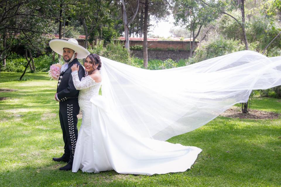 GABY Y CARLOS