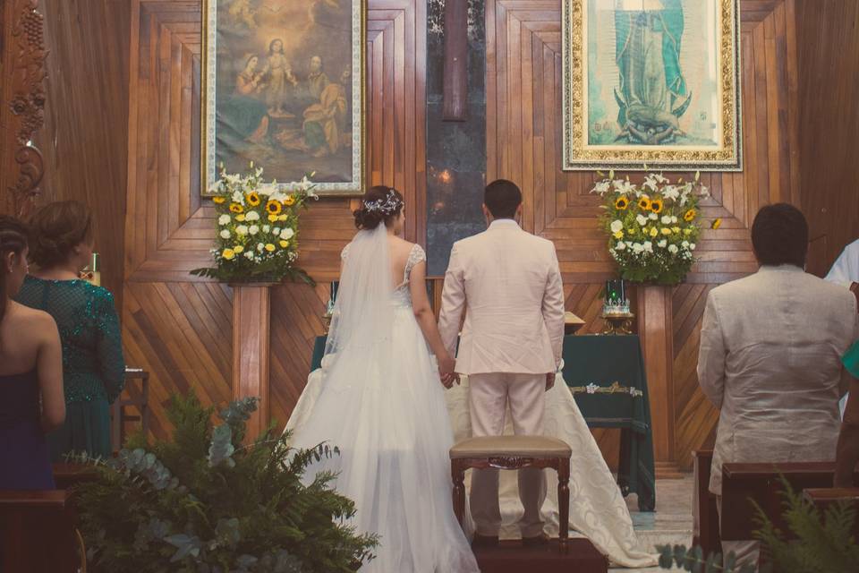 En el altar