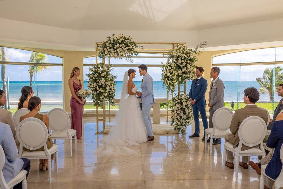 Boda vista al mar