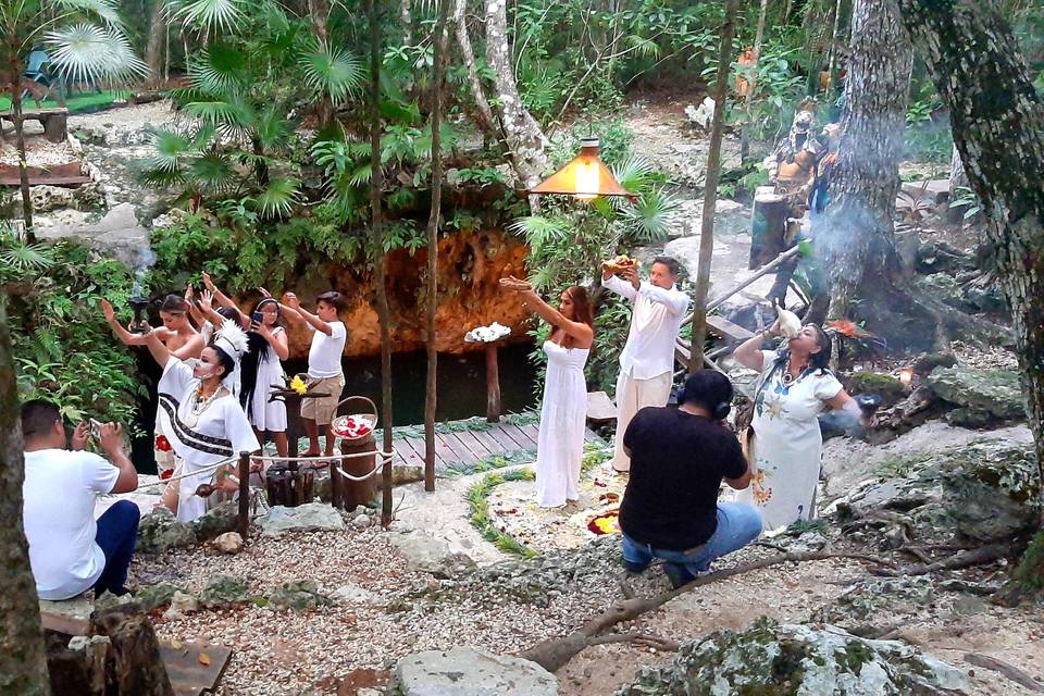 Cenote para ceremonias y celebraciones nupciales