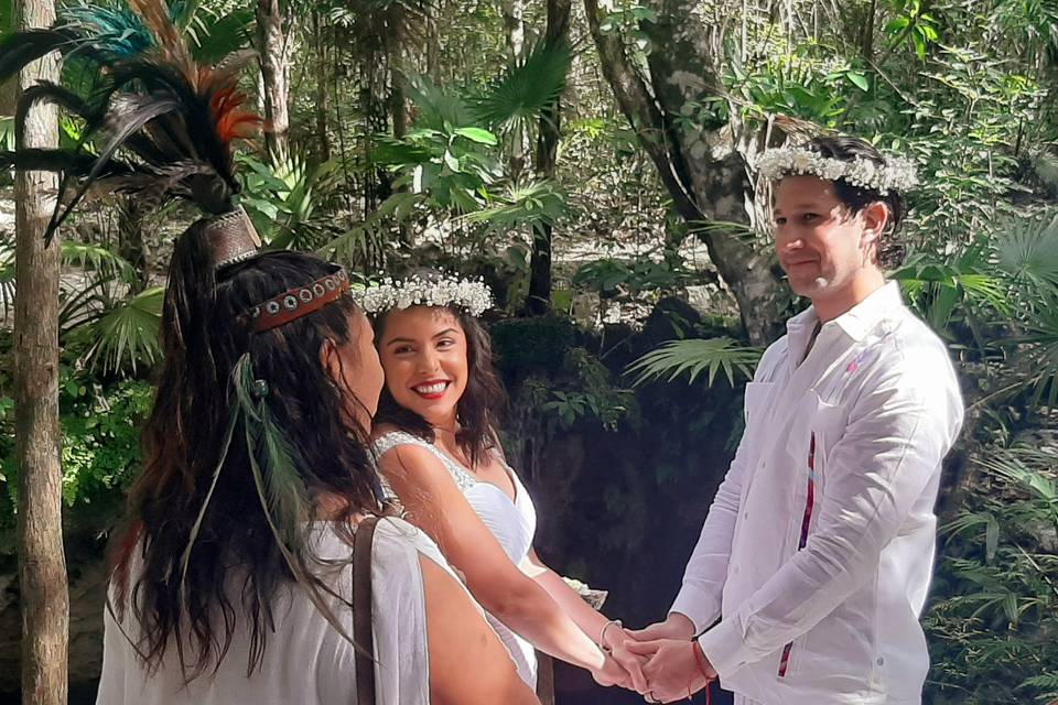 Cenote para ceremonias y celebraciones nupciales