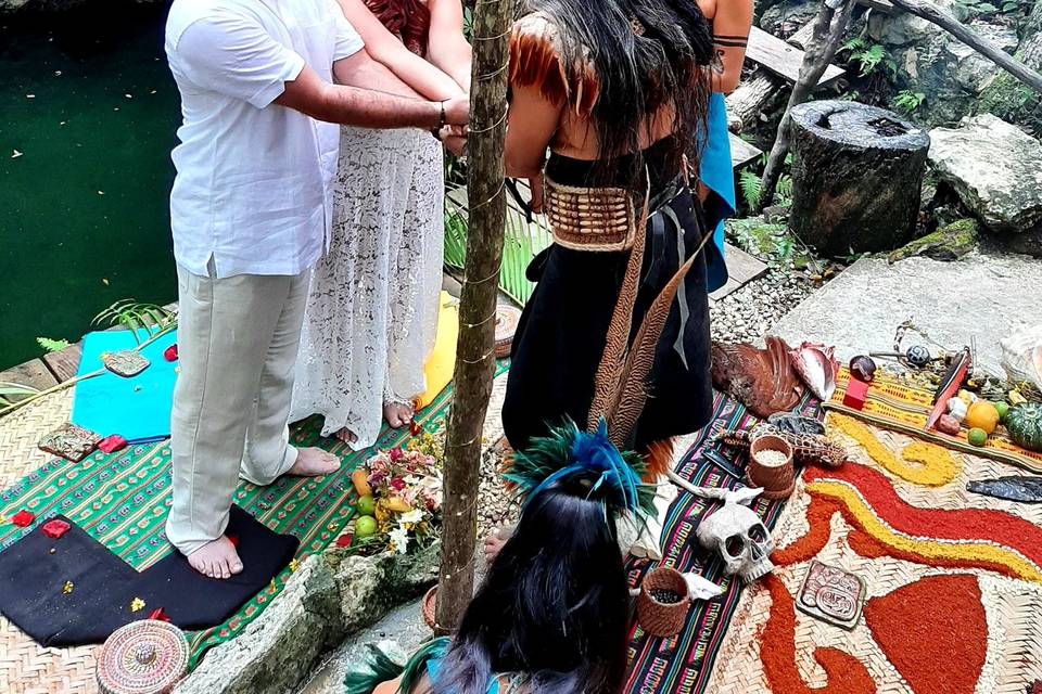 Cenote para ceremonias y celebraciones nupciales