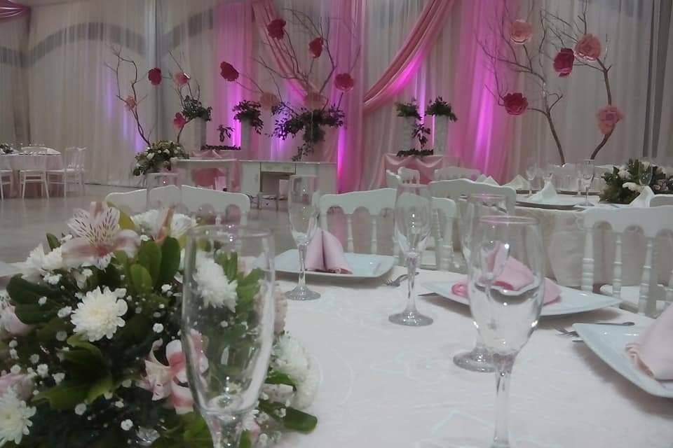 Elegance Banquetes