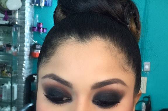 Smokey eyes