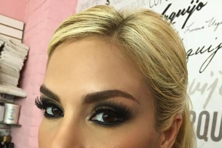 Makeup reina carnaval 2015