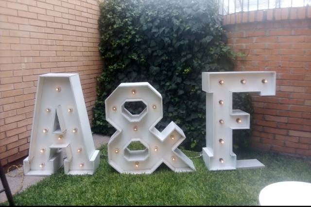 Letras grandes de cartón plano, números, letras y números decorativos  personalizados, letras gigantes personalizadas para decoración de pared