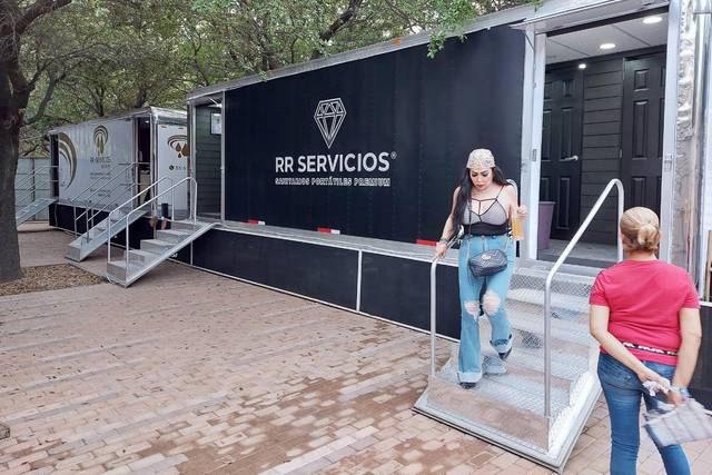 RR Servicios - Sanitarios portátiles