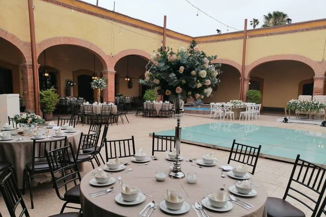 Boda Patio Interior