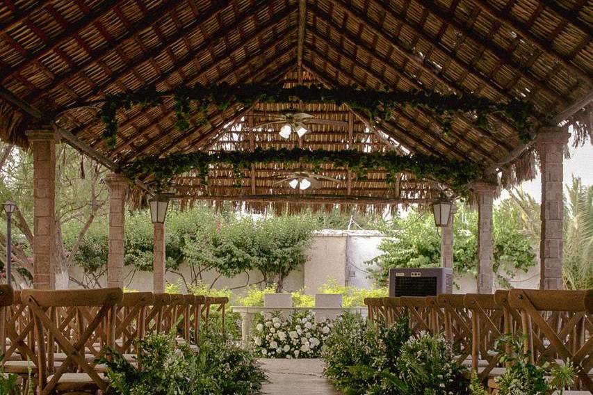 Boda Patio Interior y Jardín
