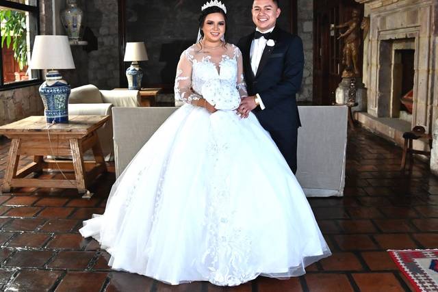 Sesión previa de novios en la sala