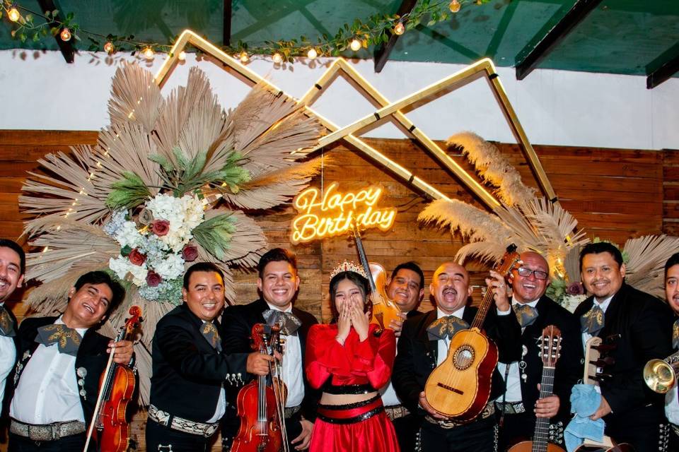 Xv con Mariachi