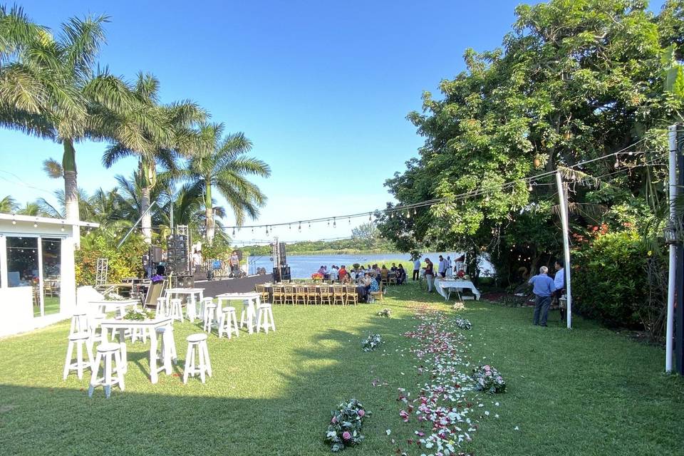 La Isla Salón de Eventos